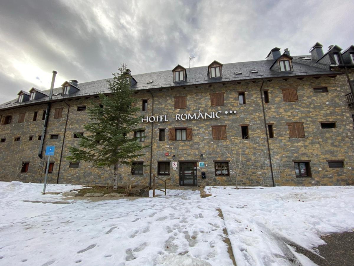 Hotel Romanic Тауль Екстер'єр фото