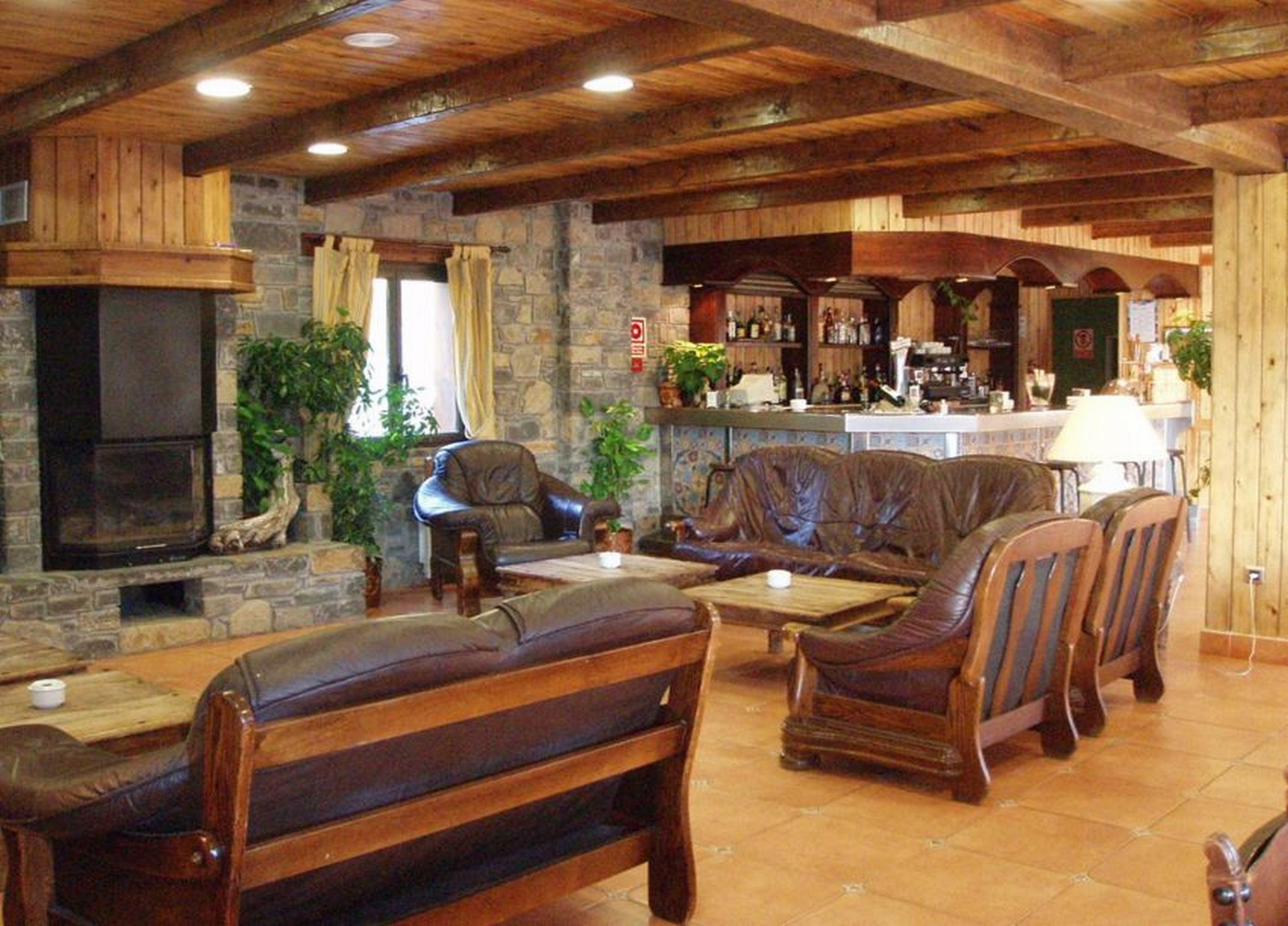Hotel Romanic Тауль Екстер'єр фото