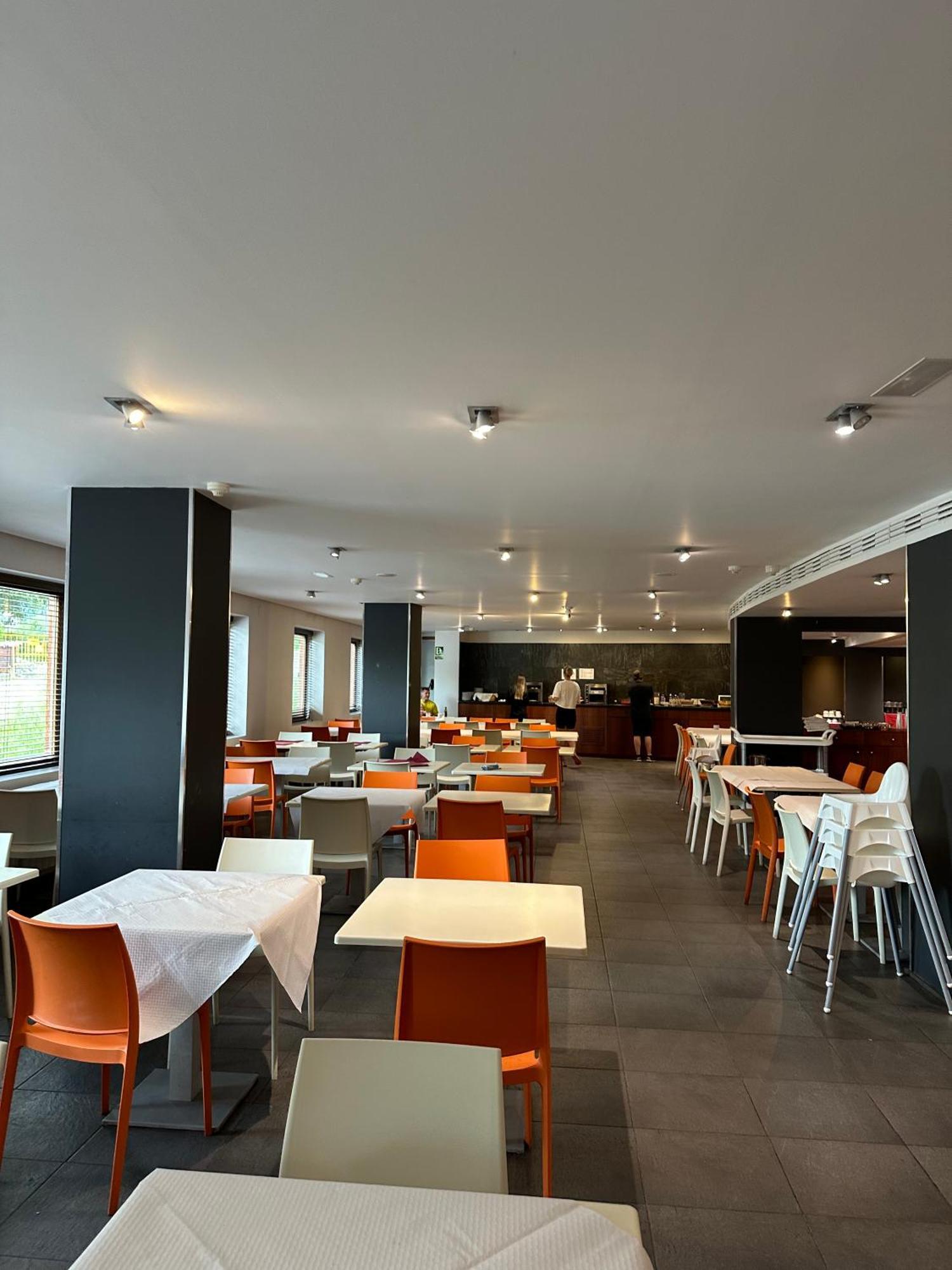 Hotel Romanic Тауль Екстер'єр фото