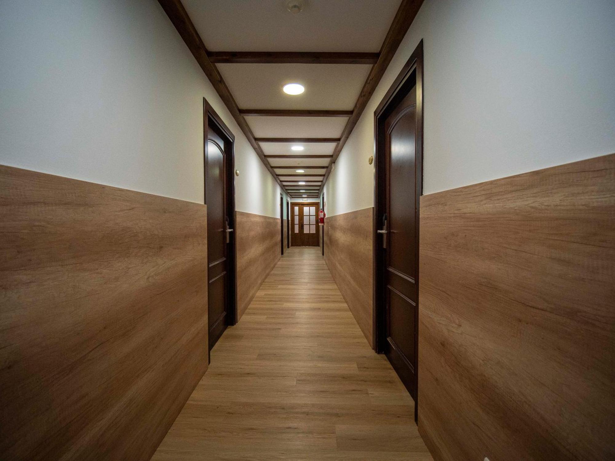 Hotel Romanic Тауль Екстер'єр фото
